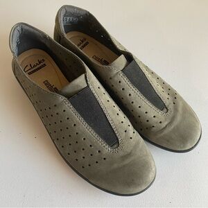 Clarks medora Gemma slip on leather shoes